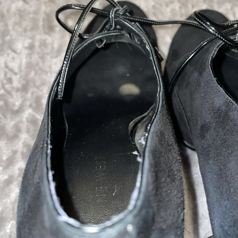 Nine West Black‎ Heels with Peek A Boo Bow Ties.  Size 9.
